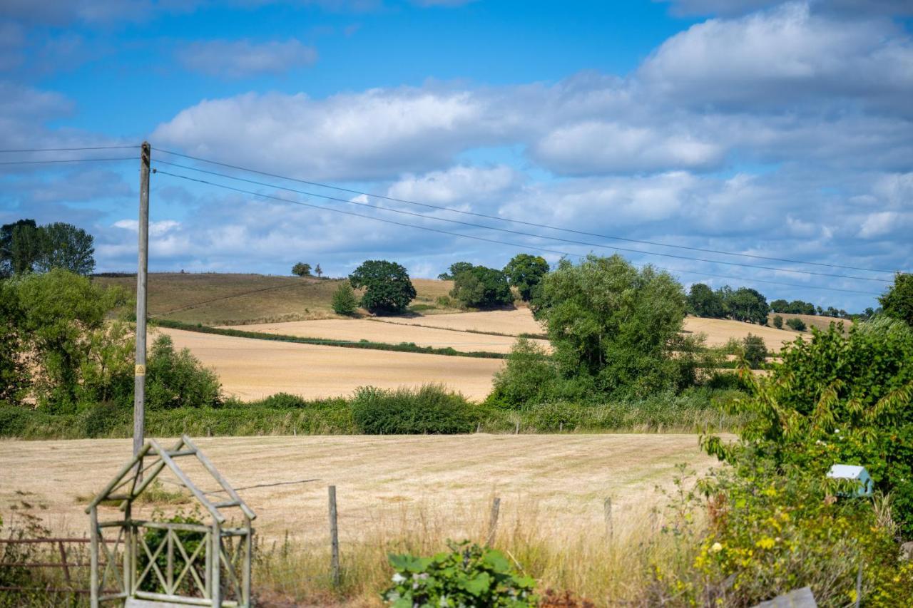 Apple Tree Cottage Χέρεφορντ Εξωτερικό φωτογραφία